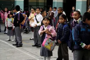 De vacaciones un millón 500 mil estudiantes