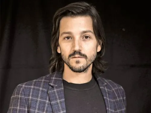Diego Luna protagoniza cuarta temporada de “Narcos”
