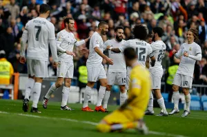 Real Madrid vuelve a golear; apalea 5-1 al Sporting de Gijón