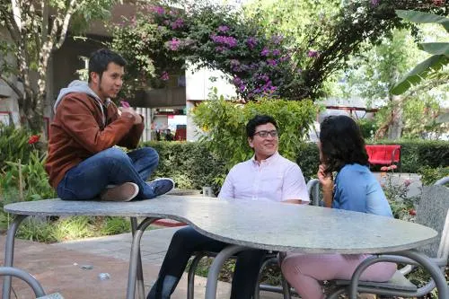 Diseño interactivo de la Ibero Puebla premiado en China por transformar la realidad