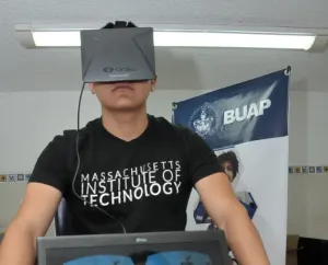 Estudiante del MIT reconoce la calidad académica de la BUAP