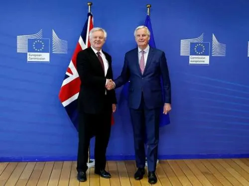 Logran UE y Reino Unido acuerdo preliminar sobre el Brexit