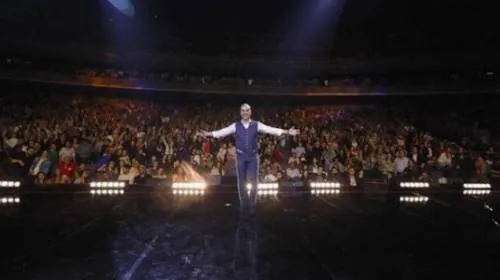 Alejandro Fernández hace enojar a sus fans en un concierto
