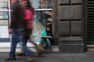 Elevan a 5.3 libros leídos al año por mexicanos; revela encuesta