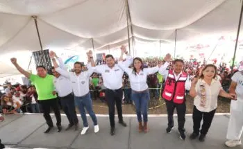 Apoyo a los estudiantes y obra participativa para habitantes de Coronango: Armenta