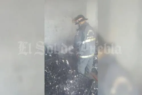 Se incendia vivienda en la colonia 15 de Septiembre
