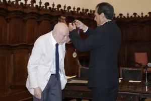 Entrega BUAP Doctorado Honoris Causa a Octavio José Obregón Díaz