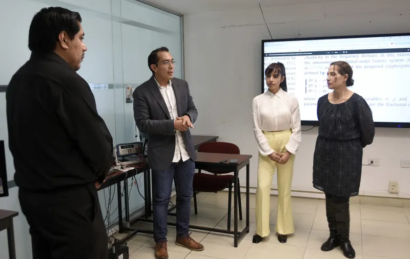 Desarrollan en la BUAP dispositivo para proteger información y evitar violencia de género digital