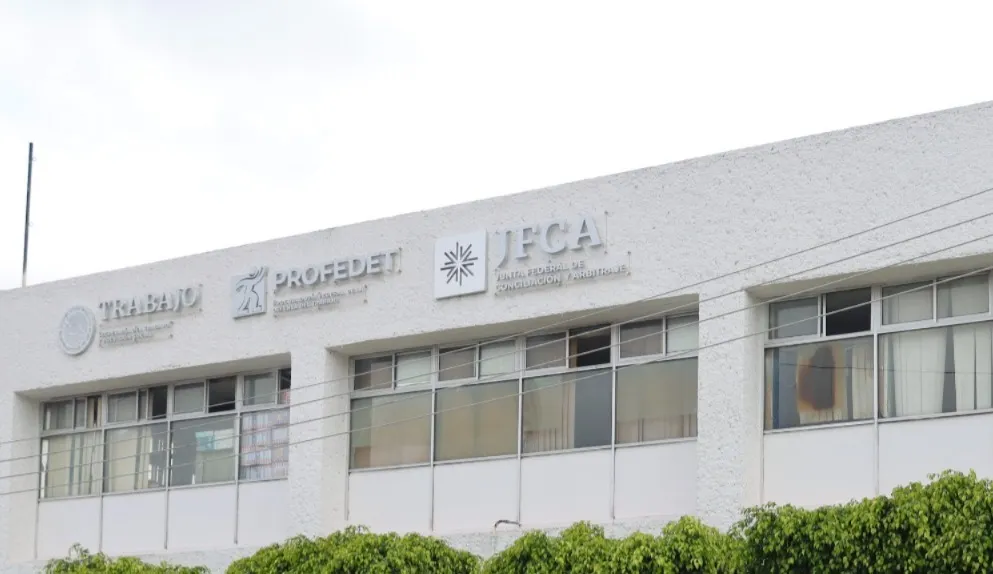 Desaparece la oficina de la Junta Federal de Conciliación y Arbitraje en Puebla; expedientes laborales se atenderán en Tlaxcala