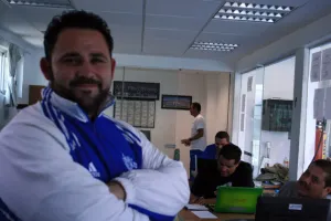 Crece la familia Borregos con la llegada de coach de línea ofensiva