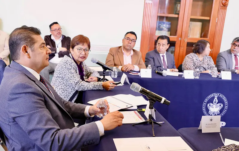 Alejandro Armenta y Lilia Cedillo
