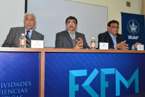 FCFM-BUAP participa en la construcción de una comunidad del conocimiento