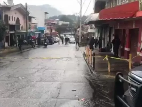 Atacan negocio de videojuegos en Uruapan; hay 8 muertos