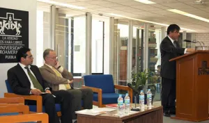 Realiza Ibero análisis de las realidades política y social de México