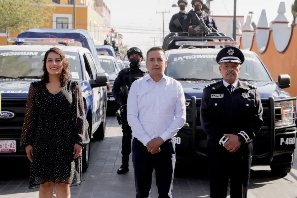 Entrega Mundo Tlatehui patrullas a la Policía Municipal de San Andrés Cholula