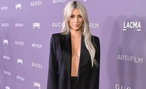 Kim Kardashian se desnudó todita para contentar a sus seguidores