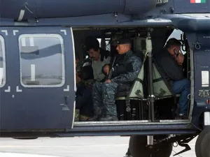 “El Chapo” Guzmán enfrentará dos cargos menos tras quinto auto de formal prisión