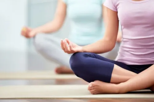 Ofrecerán clase de yoga vía online para apoyar a niños con cáncer