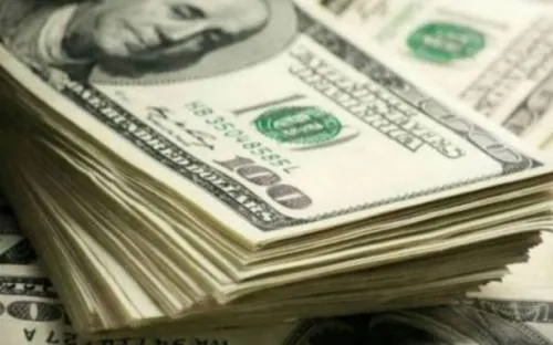 Sube dólar y se vende hasta en 18.16 pesos en sucursales bancarias