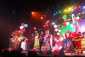 Fin de semana de folklor y tradición en el CCU BUAP