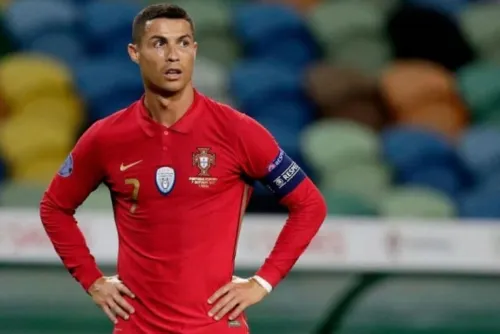 Asaltan casa de Cristiano Ronaldo para robarle una camiseta firmada
