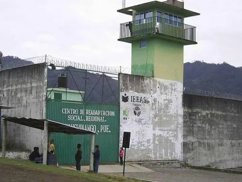 SSP realizó operativo de revisión en Cereso de Huauchinango