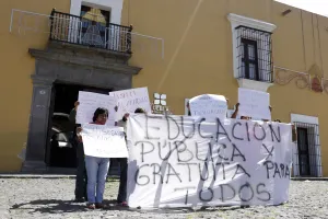 En Tehuacán, directores de escuelas niegan inscripción a alumnos