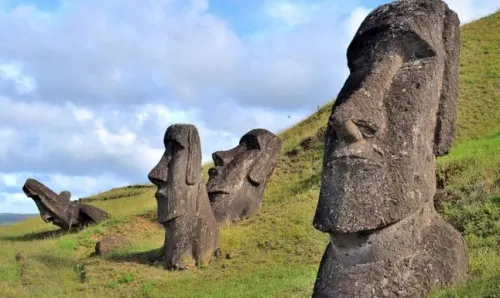 Accidente de tránsito en la Isla de Pascua causó daños “incalculables” a un moái