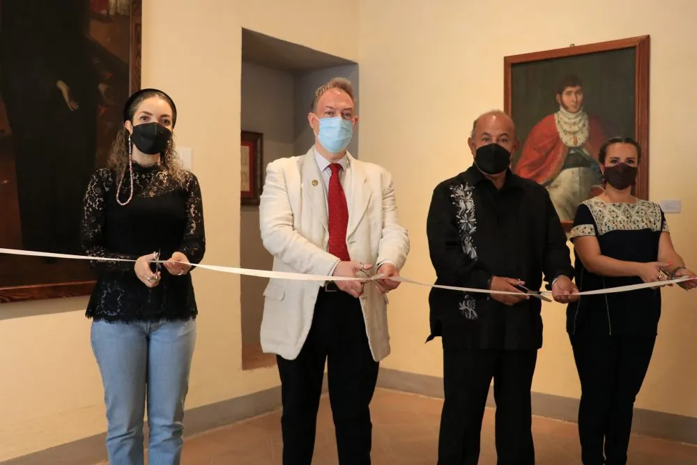 Con exposición, Cultura continúa celebración de los 200 Años del Chile en Nogada