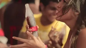 Coca Cola lanza su nueva botella de hielo