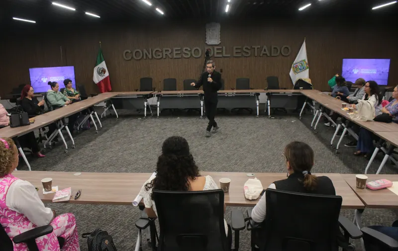 congreso-pue-taller-para-madres
