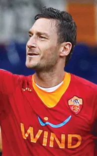 Francesco Totti tiene día histórico con la Roma