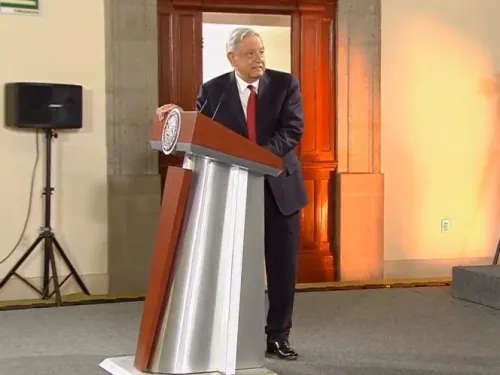 Salario mínimo, con recuperación mayor a la que imaginé: López Obrador