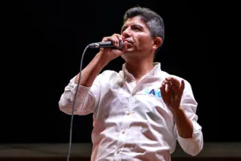 Reconoce Eduardo Rivera que solicitud para ocupar Plaza de la Victoria fue informal por los voceros