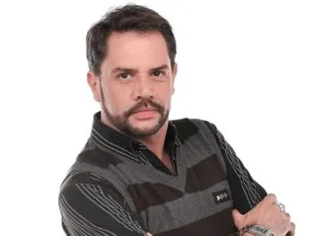 Héctor Parra es sentenciado a 10 años y 6 meses de prisión por el delito de corrupción de menores