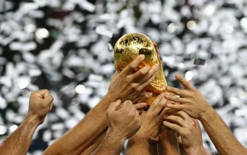 Restauranteros se alistan con promociones para Mundial