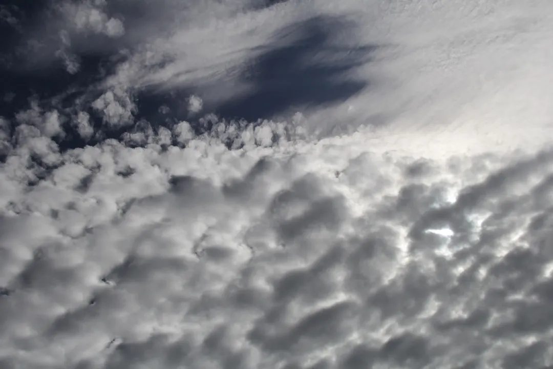 México enfrentará lluvias intensas y calor extremo; Puebla espera chubascos este viernes