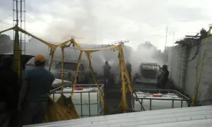 Explota vivienda donde se almacenaba combustible en Quecholac