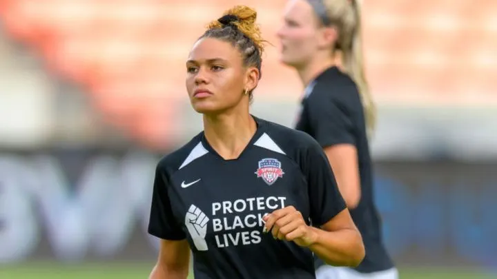 Hija de Dennis Rodman, la mejor pagada de la NWSL