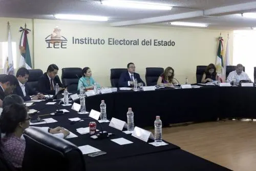 Avala IEE los registros de candidatos a presidentes municipales y sus planillas