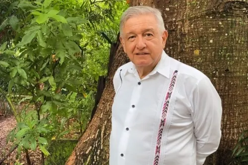 “No coman ansias”, responde AMLO ante protestas