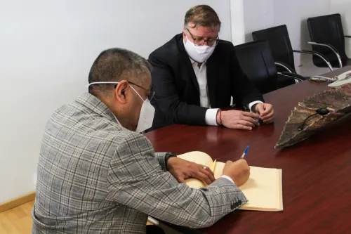 Reconoce Secretaría de Trabajo compromiso social de la empresa Cinia