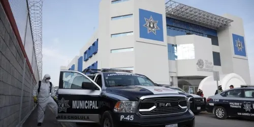 Sanitizan instalaciones de las secretarias de servicios públicos y seguridad Pública