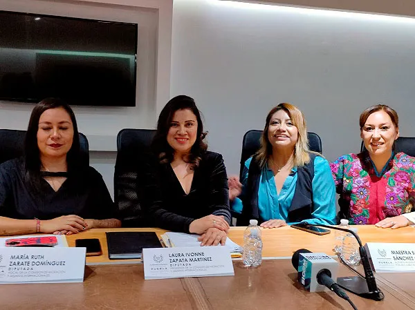 Maria Ruth Zarate Laura Zapata Samaidi Sanchez Guadalupe Leal