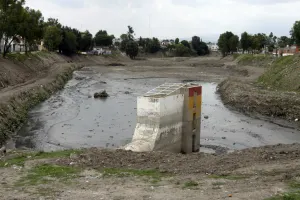 Limpiarán los vasos reguladores de Puebla