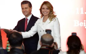 Se declara SAT incompetente para verificar patrimonio de Angélica Rivera