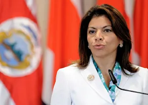 Ex presidenta de Costa Rica avala política nacional contra el narco