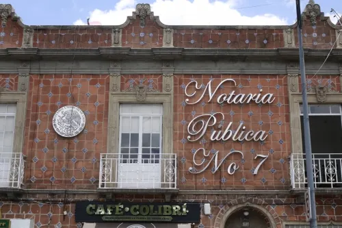Retiro de patentes de notarías, es una facultad que tiene el Gobernador