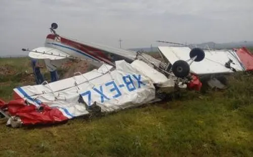 Se desploma avioneta en Michoacán, hay cinco muertos