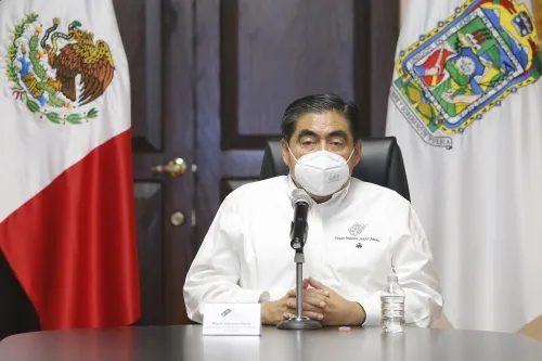 Respetable la postura que han asumido las instituciones de educación privadas: Barbosa